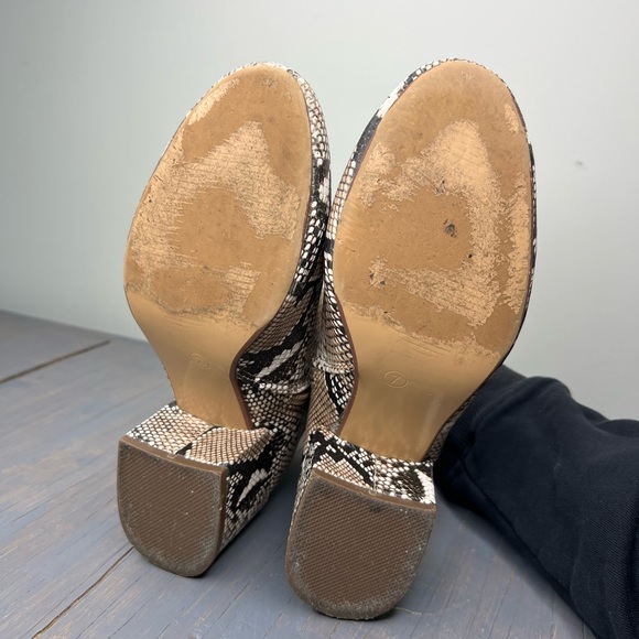 Snake Print Ankle Booties Size 7 - Picture 7 of 8